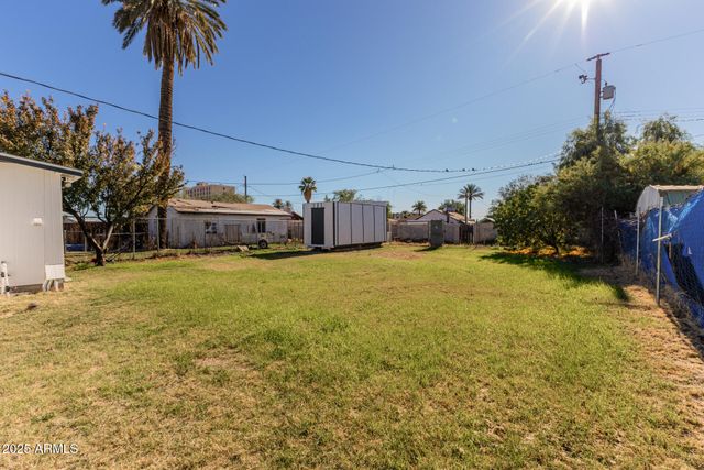 3743 E TAYLOR Street, Phoenix, AZ 85008