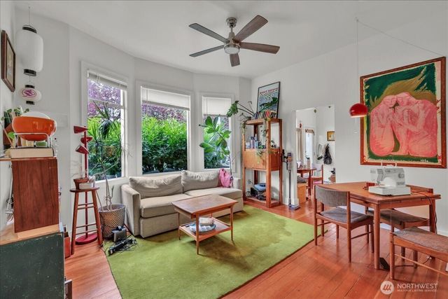 172 16th Avenue, Seattle, WA 98122