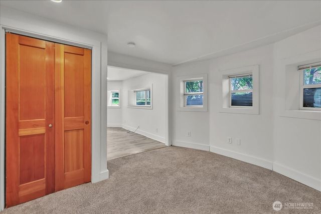 172 16th Avenue, Seattle, WA 98122