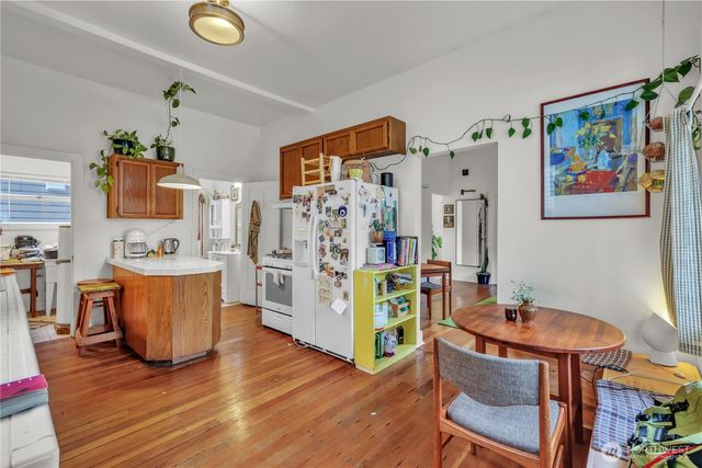172 16th Avenue, Seattle, WA 98122