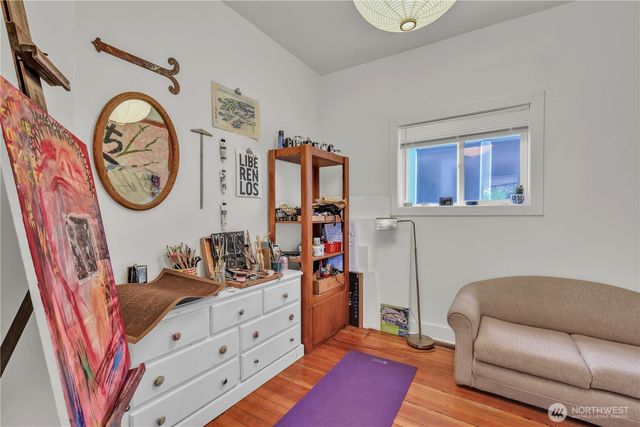 172 16th Avenue, Seattle, WA 98122