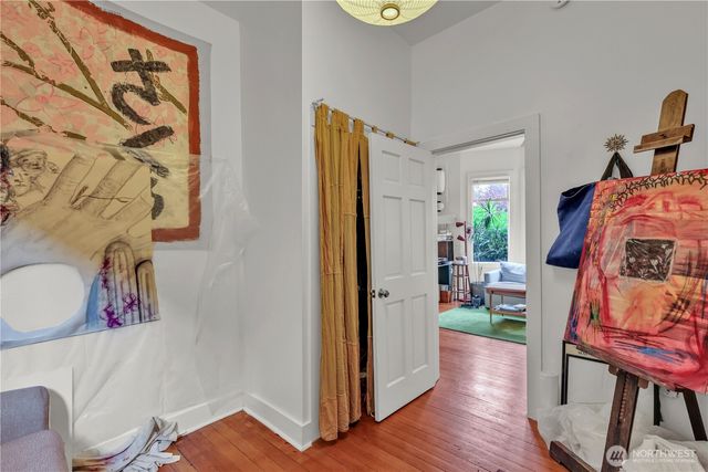 172 16th Avenue, Seattle, WA 98122