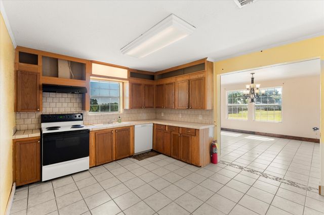 11465 County Road 3904, Athens, TX 75752