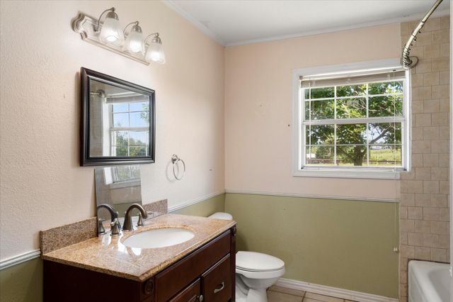 11465 County Road 3904, Athens, TX 75752