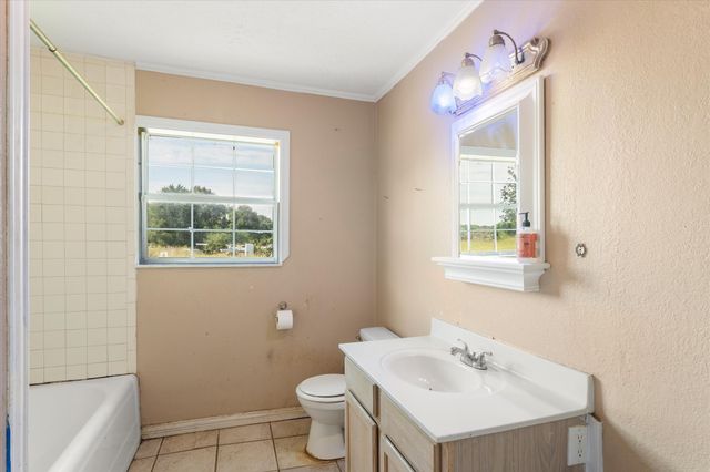 11465 County Road 3904, Athens, TX 75752