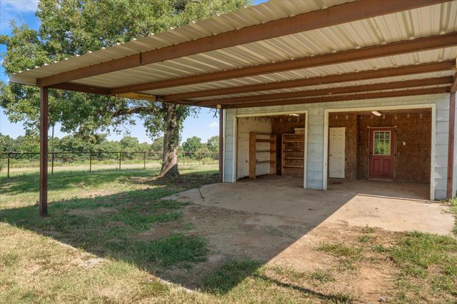 11465 County Road 3904, Athens, TX 75752