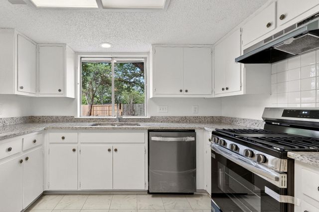 11401 WINDERMERE MDW, Austin, TX 78759