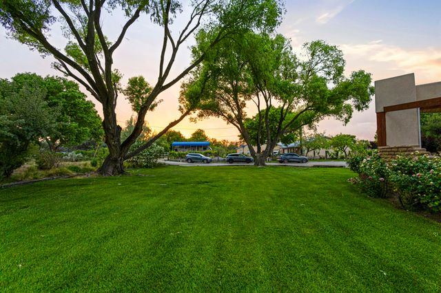 500 Calle De Wences, Los Lunas, NM 87031
