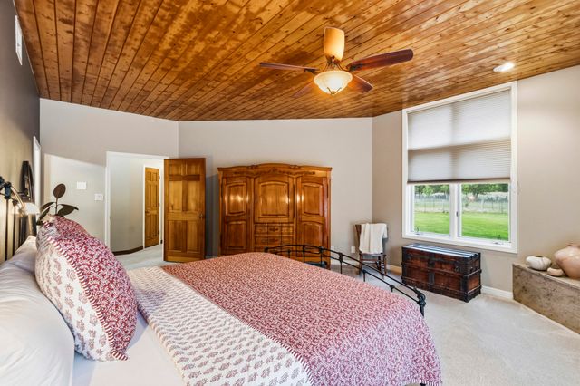 500 Calle De Wences, Los Lunas, NM 87031
