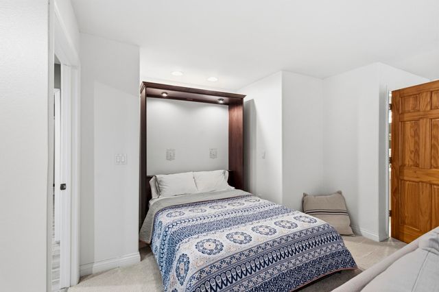 500 Calle De Wences, Los Lunas, NM 87031