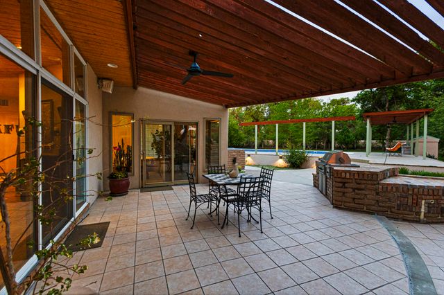 500 Calle De Wences, Los Lunas, NM 87031