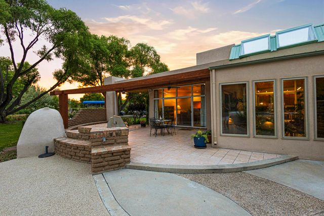 500 Calle De Wences, Los Lunas, NM 87031