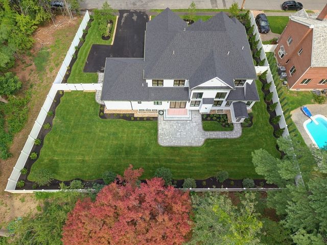 10 Travis Road, Natick, MA 01760