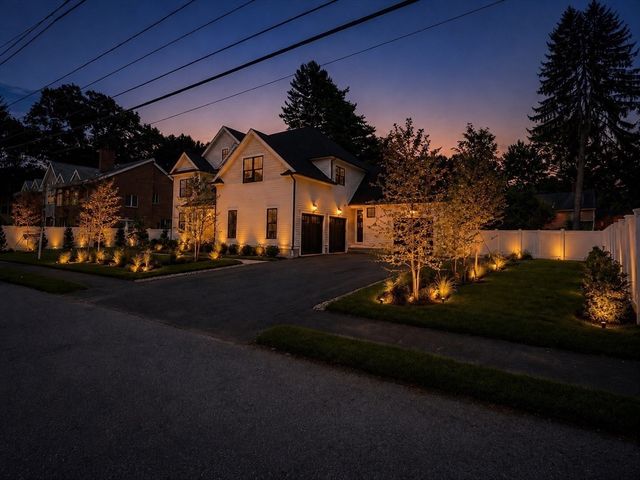 10 Travis Road, Natick, MA 01760