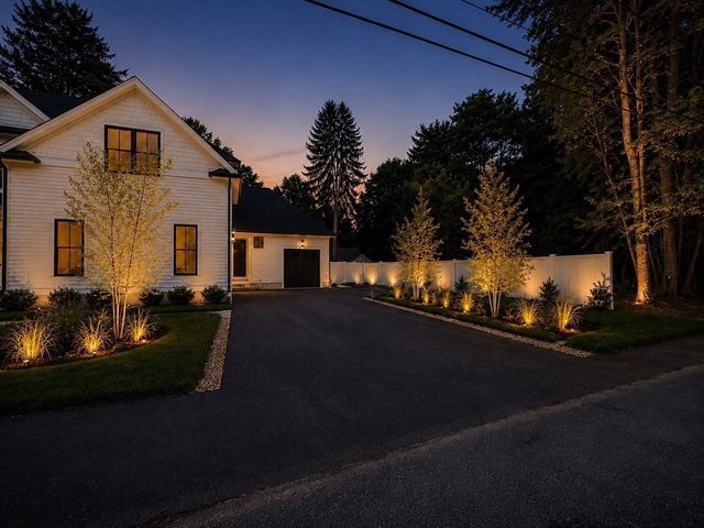 10 Travis Road, Natick, MA 01760