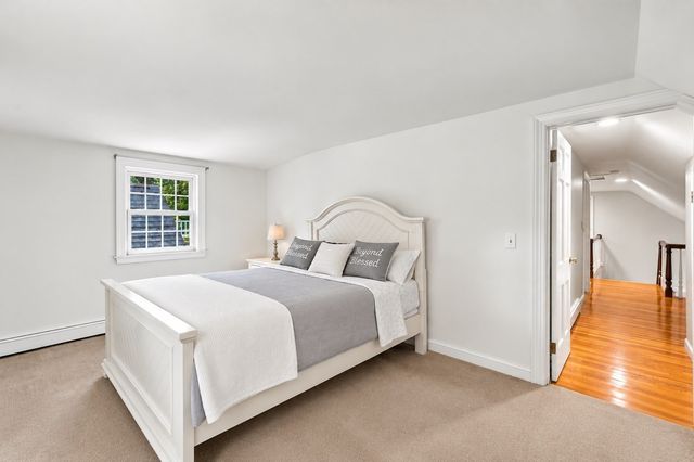 15 Alden Circle, Reading, MA 01867