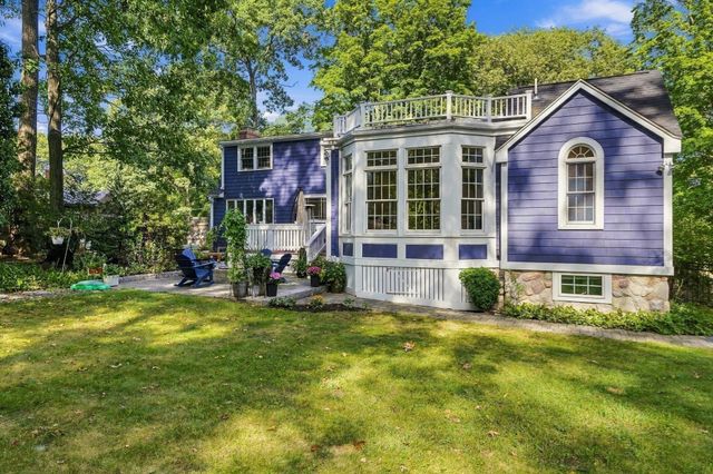 15 Alden Circle, Reading, MA 01867