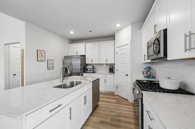 138 Ravens Crest Ave, Mount Juliet, TN 37122