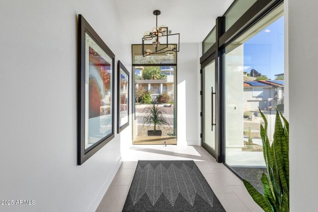 7112 N 23RD Way, Phoenix, AZ 85020