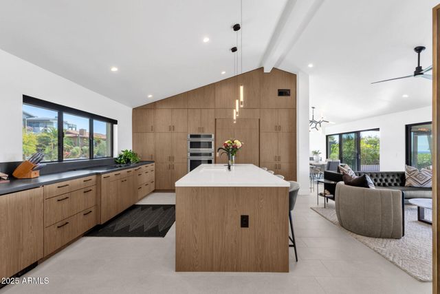 7112 N 23RD Way, Phoenix, AZ 85020