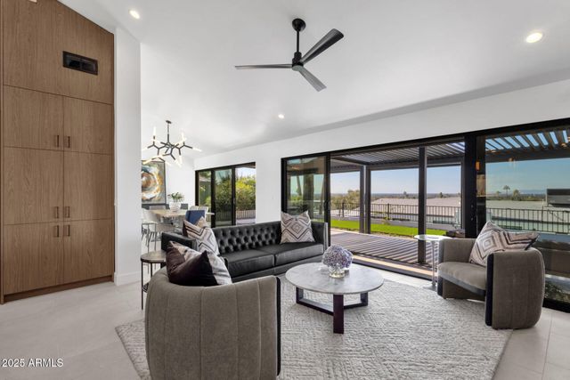 7112 N 23RD Way, Phoenix, AZ 85020