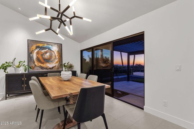 7112 N 23RD Way, Phoenix, AZ 85020