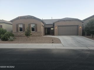 10955 W Radcliff Drive, Marana, AZ 85653