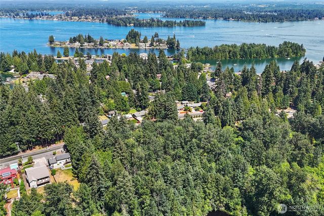4302 W Tapps Drive E, Lake Tapps, WA 98391