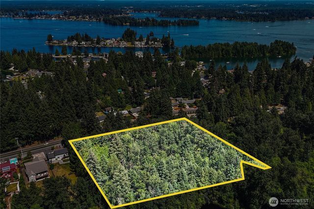 4302 W Tapps Drive E, Lake Tapps, WA 98391