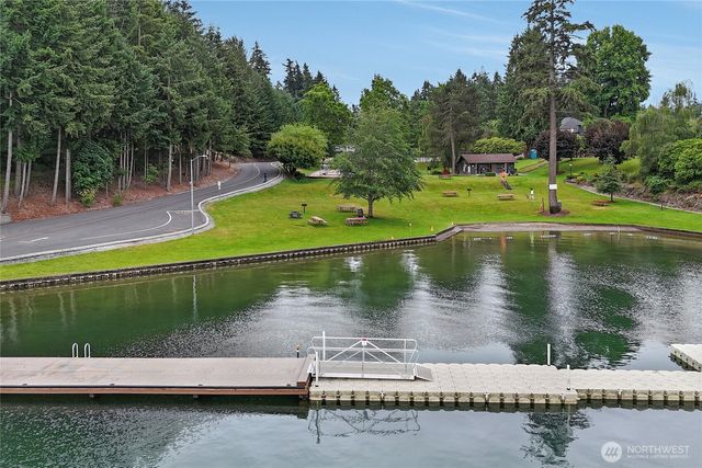 4302 W Tapps Drive E, Lake Tapps, WA 98391