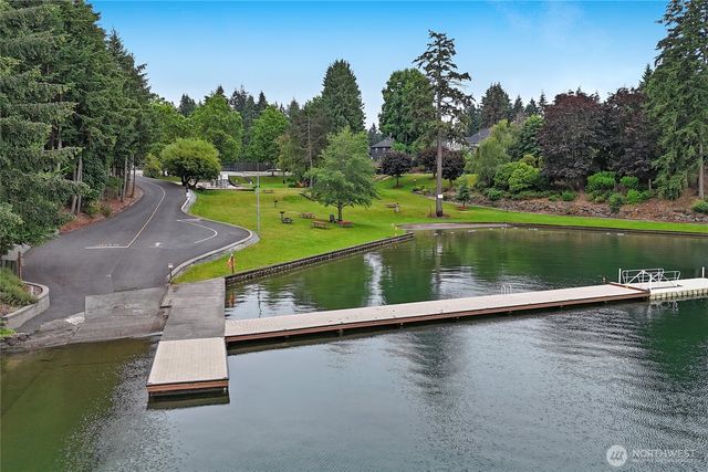 4302 W Tapps Drive E, Lake Tapps, WA 98391