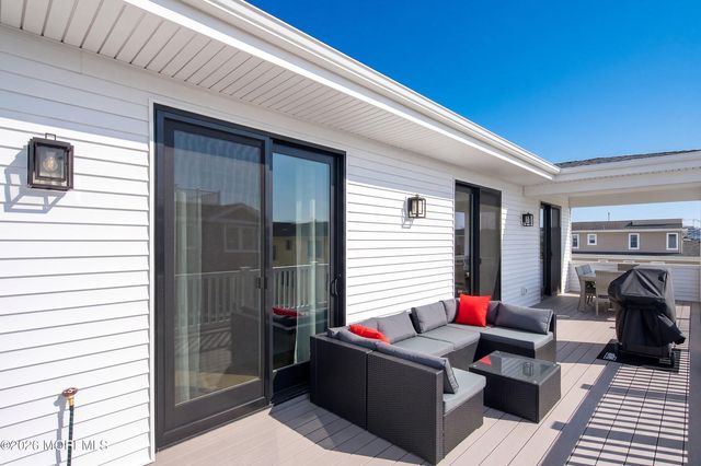 2 E 15th Street, Long Beach Twp, NJ 08008