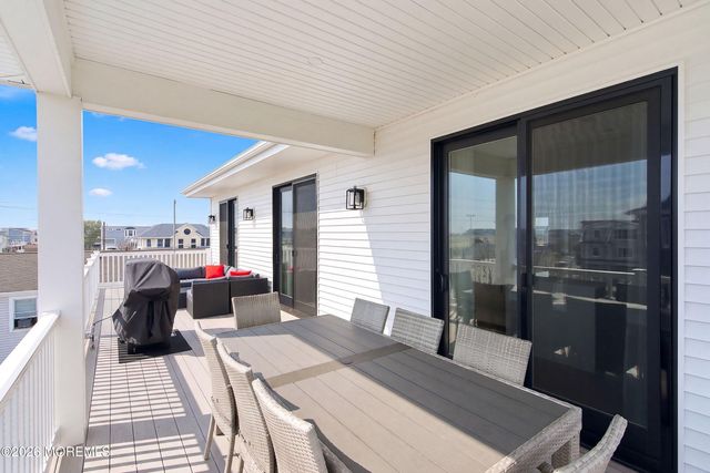 2 E 15th Street, Long Beach Twp, NJ 08008