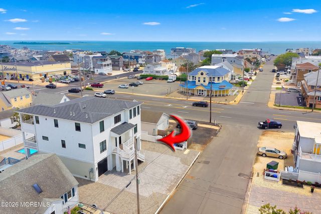 2 E 15th Street, Long Beach Twp, NJ 08008