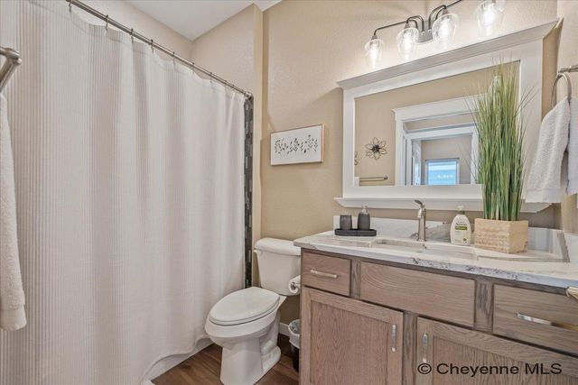 4128 FARTHING RD, Cheyenne, WY 82001