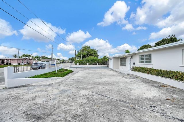 6325 W 12th Ave, Hialeah, FL 33012