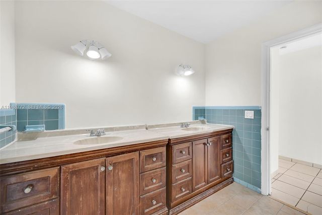 6325 W 12th Ave, Hialeah, FL 33012