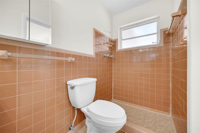 6325 W 12th Ave, Hialeah, FL 33012