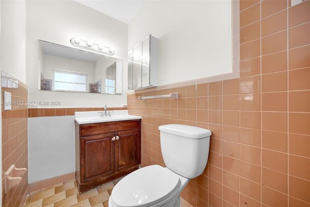 6325 W 12th Ave, Hialeah, FL 33012