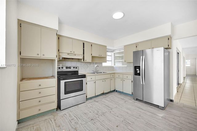 6325 W 12th Ave, Hialeah, FL 33012