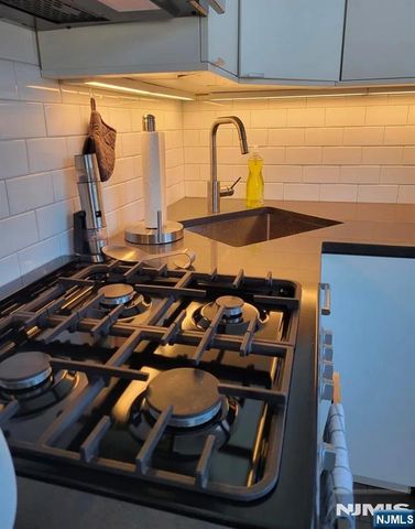 6515 Boulevard E 4 Q, West New York, NJ 07093
