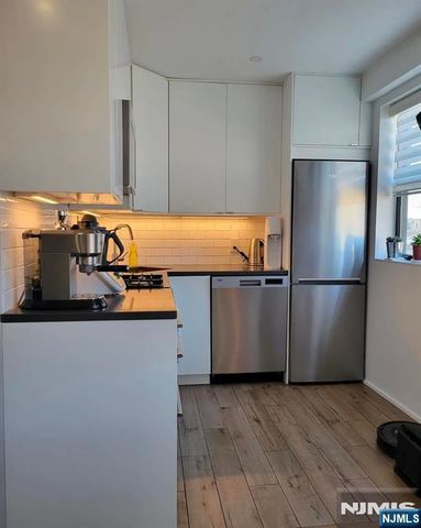 6515 Boulevard E 4 Q, West New York, NJ 07093