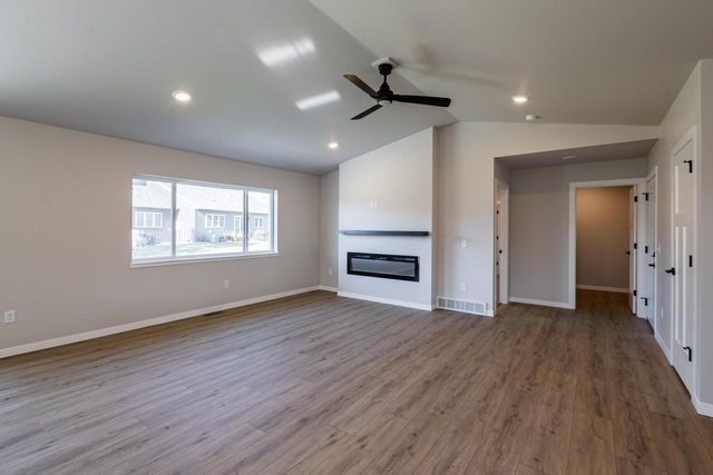 11435 Monteville COURT, Trempealeau, WI 54661