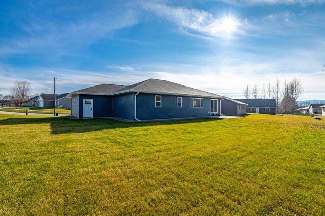 11435 Monteville COURT, Trempealeau, WI 54661