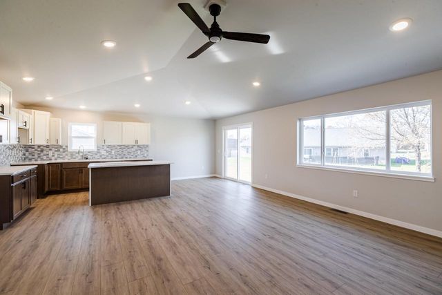 11435 Monteville COURT, Trempealeau, WI 54661