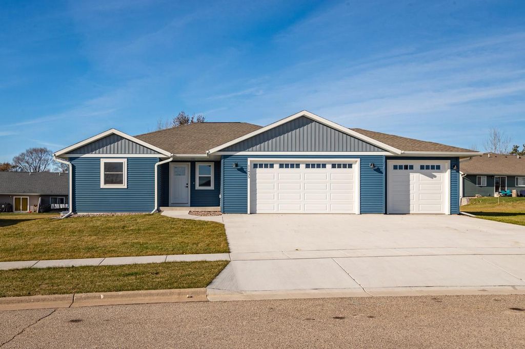 11435 Monteville COURT, Trempealeau, WI 54661