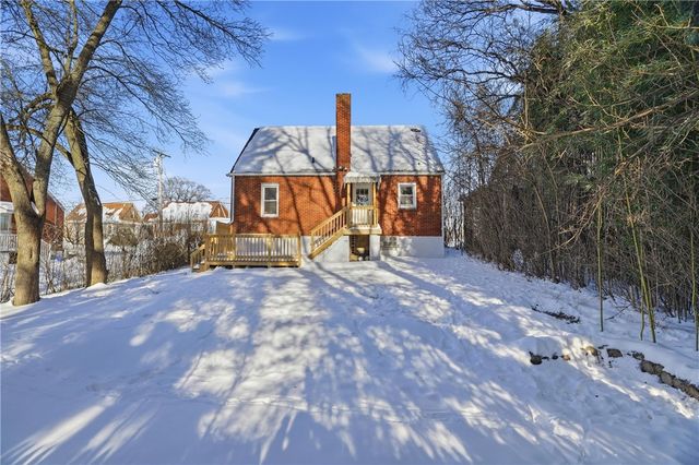 1809 Omar St, West Mifflin, PA 15122