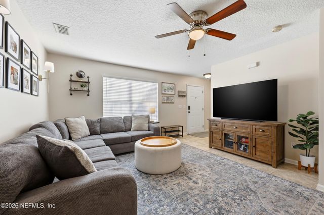 2736 JEWELL Road, Jacksonville, FL 32216