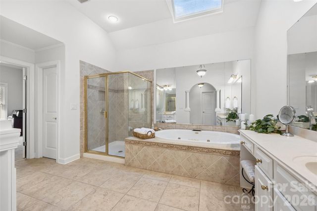 17142 Harcombe Drive, Charlotte, NC 28277