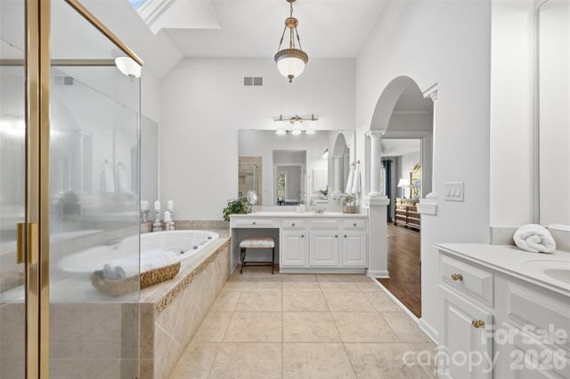 17142 Harcombe Drive, Charlotte, NC 28277